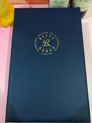 拉菲葡萄酒红酒|拉菲葡萄酒红酒到底怎么样，参数如何！