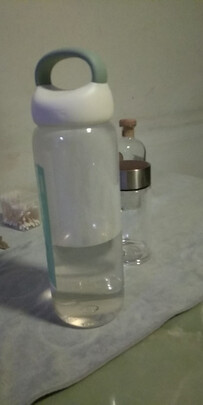 吸管水杯