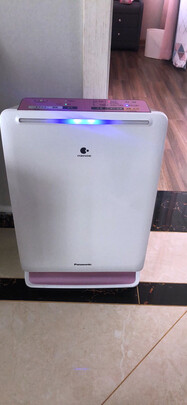 松下F-VXM30C空气净化器|外观展示松下（Panasonic）空气净化器真的很差吗？用后讲真相