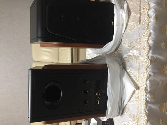 打听下惠威音响属于什么档次？惠威音响哪款好用?