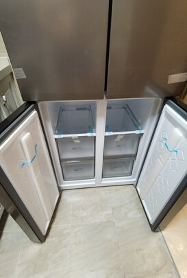 TCLBCD-408WZ50典雅银冰箱|外观展示说真的TCL408WZ50怎么样？用后三天彻底失望了？