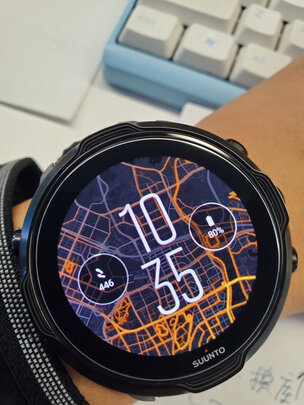 颂拓（SUUNTO）SUUNTO 7 智能运动手表 音乐支付户外跑步心率GPS双系统腕表 柠檬炫黑SS050394000