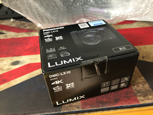 松下DMC-LX10与索尼DSC-HX90区别是？？哪个追焦更加准，哪个功能丰富？