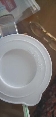 玻璃水杯