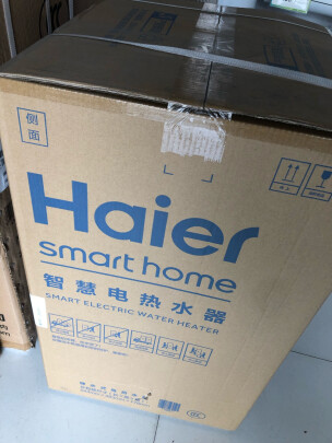 %title插图%num 海尔(Haier)60升家用电热水器 3000W速热大水量 预约洗浴触控大屏安全节能 EC6001-Q7S *