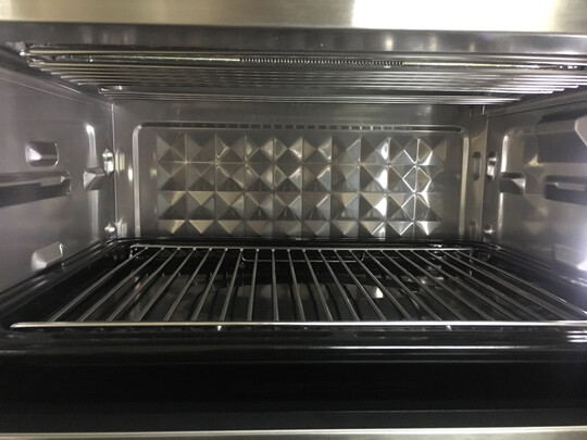 东芝 TOSHIBA 微蒸烤一体机 家用台式微波炉 电烤箱 蒸箱 1600W直喷蒸 OVEN立体烤 5段变频  ER-VT7230 23升