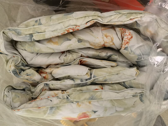 富安娜欢乐颂抗菌白鹅绒冬厚被选择误区,需要注意这五点