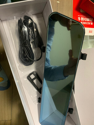 行车记录仪