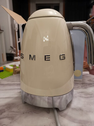 SMEG斯麦格电热水壶怎么样？到底好不好用？说真相