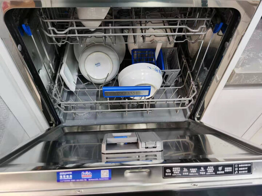 洗碗机|老板WQP8-WB770A洗碗到底好不好用？讲真话？