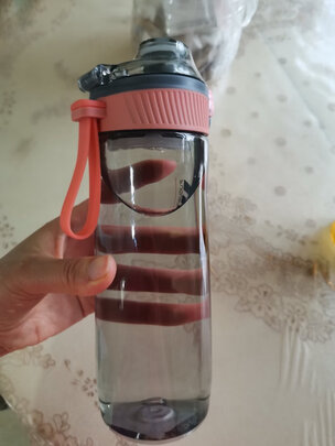 运动水杯