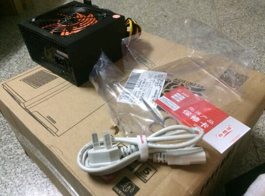 大水牛（BUBALUS）额定300W 劲强300台式电脑电源（12CM风扇/宽幅/智能温控/低待机功耗/支持背线）