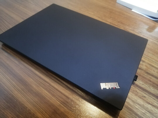 ThinkPad T14好不好？散热够好吗？十分大气吗？