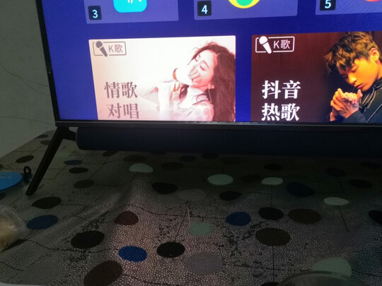 TCL55Q10电视|外观展示tcl 55q10和索尼9500h评测区别是？