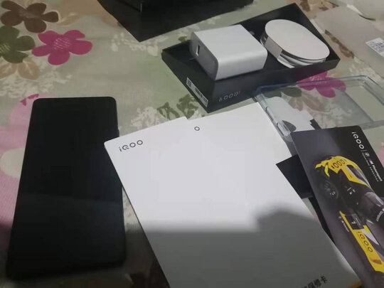 vivoiQOO|vivoiQOO 9手机怎么样？亲身体验告知你实情！