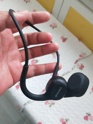 三,漫步者w200bt颈挂版蓝牙耳机网友对比评测