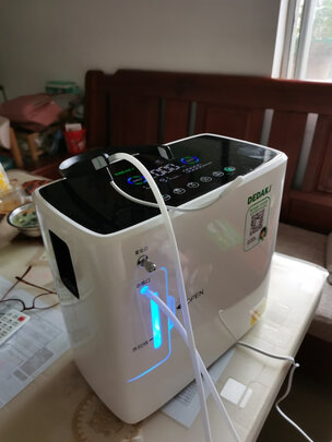 强光下测试蒂彤t1投影仪白天投影效果大家都来看下我的评测