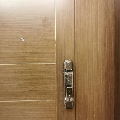 指纹锁|外观展示萤石智能锁到底好不好？性价比评测差还是好？