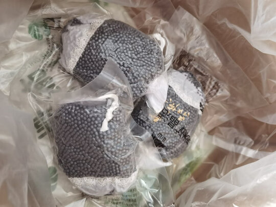 汽车竹炭包