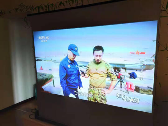 投影幕布|艾瑞尔拉线地拉幕布真实使用感受？真相必看