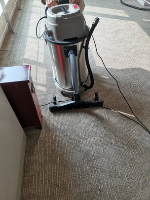 志高（CHIGO）1800W大功率干湿吹三用家用商用小型工业用桶式吸尘器办公室地毯装修ZG-X801-25L