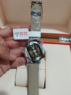 手表|客观评价欧米茄424.13.40.20.06.002手表怎么样？上手三周说真相