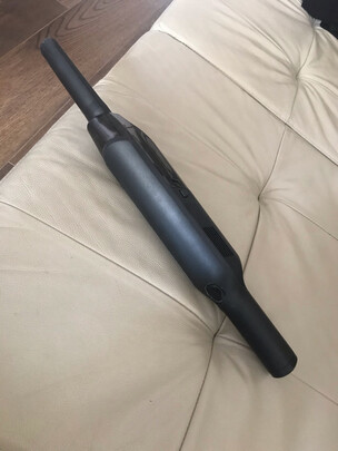 车载吸尘器