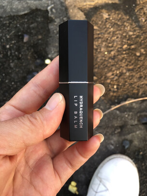 男士润唇膏