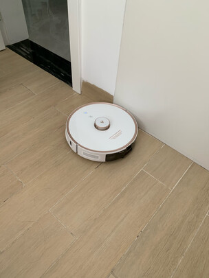 云米VXVC12扫地机器人|看完不迷路：云米自动集尘2.0怎么样？是否值得选购啊？