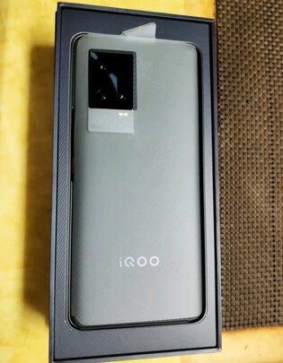 vivoiQOO|vivoiQOO 8 Pro手机到底怎么样，参数如何！