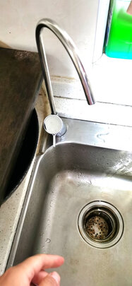 净水器|外观展示史密斯和沁园净水器哪个好？区别原因有这些？