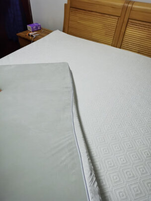 床垫|网易严选AB面冬夏两用93%泰国天然乳胶零压床垫如何,值得入手的原因分享！