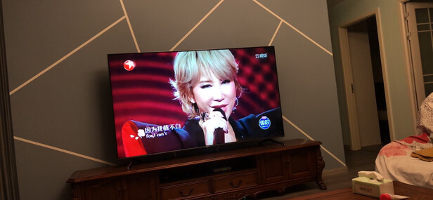 长虹55d8k和索尼55x9000h哪款好？区别大不大呢？