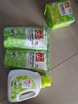 婴儿洗衣液