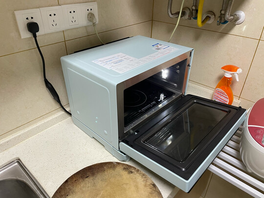 美的PG2311W蒸烤箱|外观展示美的PG2311W微蒸烤一体机怎么样用后两周讲感受