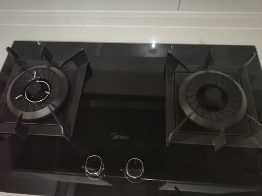 点明区别美的油烟机和华帝哪个好用？深度剖析功能区别！