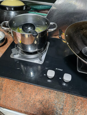 华帝i8H01B燃气灶行情揭晓，良心曝光点评!