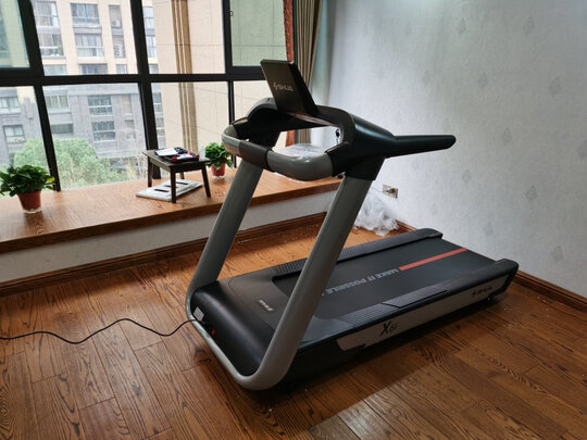 舒华SH-T6700L-T1跑步机|参考剖析舒华SH-T6700L-T1跑步机怎么样?深度测评剖析