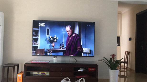TCL75V2电视|tcl 75v2和75v8到底哪款好？选错后悔吗？