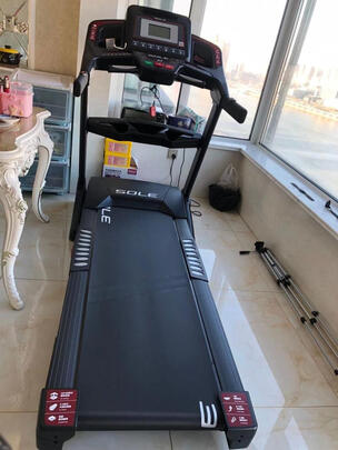 跑步机|外观展示速尔sole跑步机F63L到底好还是差?上手讲体验真相实情？