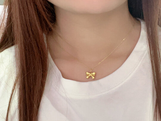 黄金吊坠