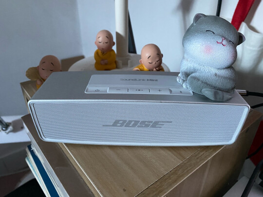 Bose SoundLinkmini靠谱吗，清晰度高吗，颜值够高吗 