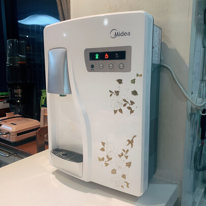 %title插图%num COLMO 家用净水器直饮 净水机 4年长效RO反渗透滤芯 800G大通量 TDS智能数显水龙头 5级过滤CWRC800-B18
