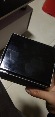 手表|【热搜头条】讲真的阿玛尼和天梭手表哪个好？告诉大家真相