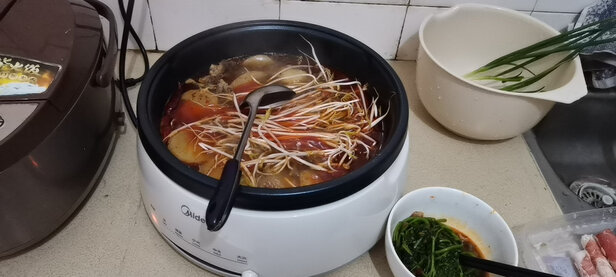 多用途锅