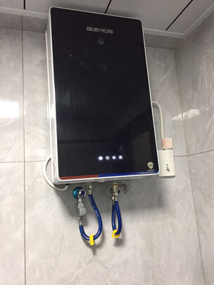 格林姆斯Y11-55B热水器|格林姆斯Y11-55B热水器怎么样上手一周说讲感受
