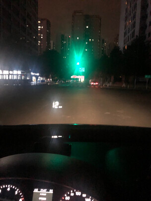 HUD抬头显示器