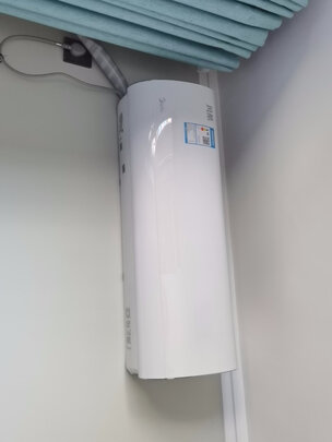 %title插图%num 美的(Midea) 新一级 风酷 大1匹变频冷暖壁挂式空调挂机 大风口 京东小家智能家电 以旧换新 KFR-26GW/N8XHC1