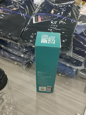 运动水杯