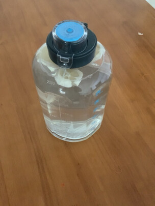 运动水壶